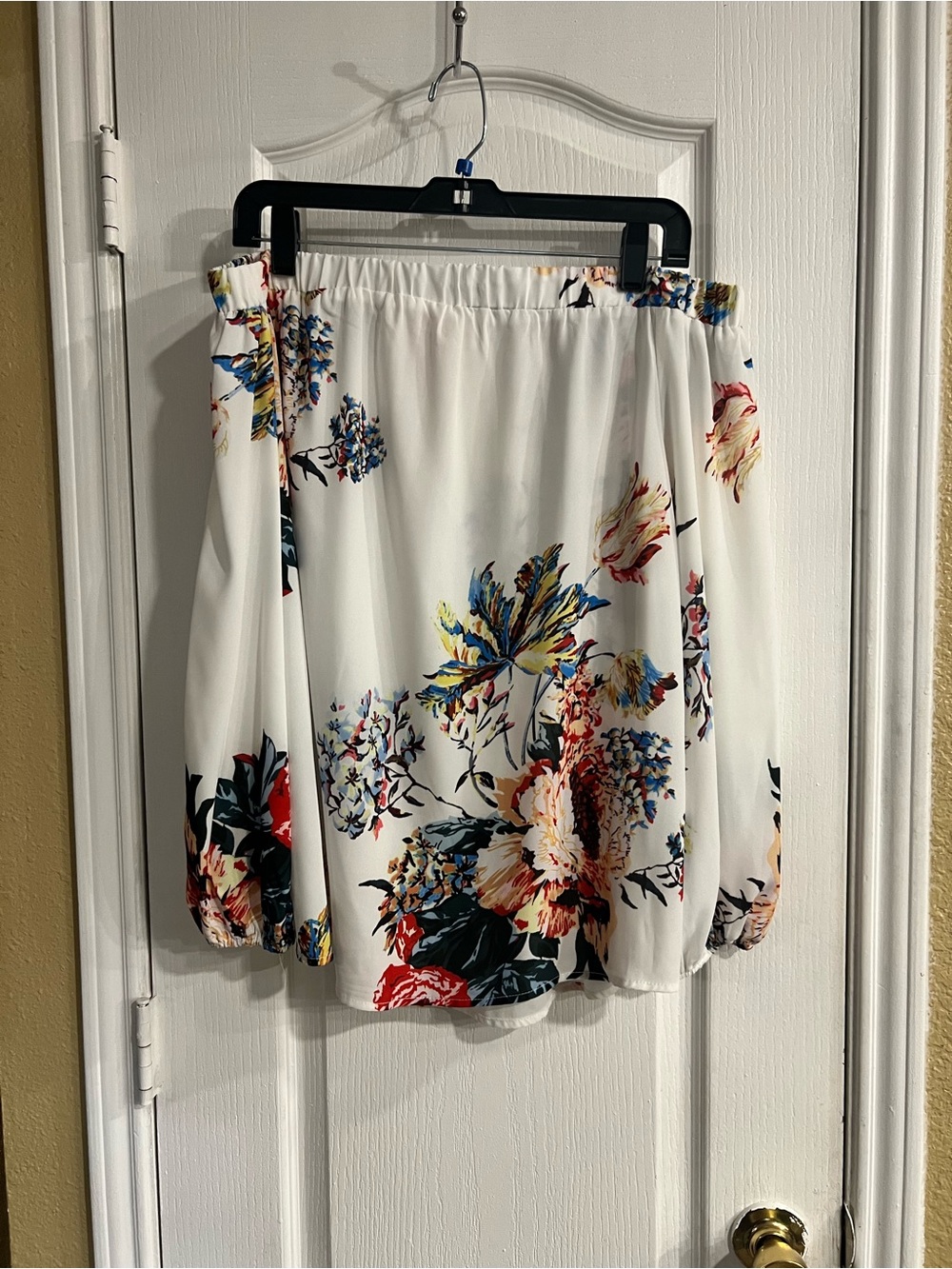 White Floral Off-Shoulder Women's Blouse